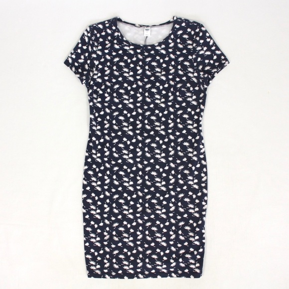 Old Navy Dresses & Skirts - T-shirt Dress {Old Navy}